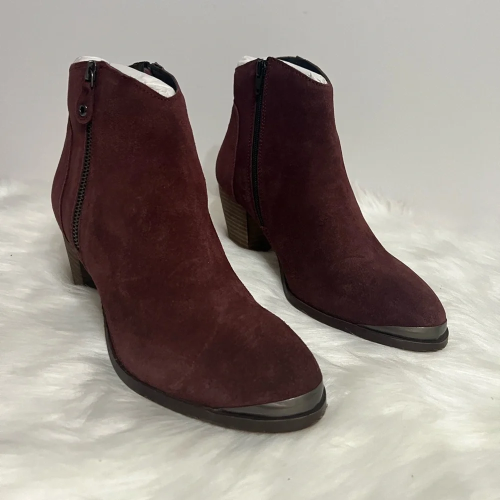 DIBA Sequoia Suede Booties in Burgundy Size 8.5 NWOB